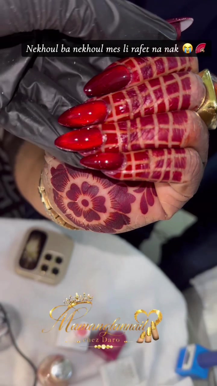@Maman glam nails🥥🫧