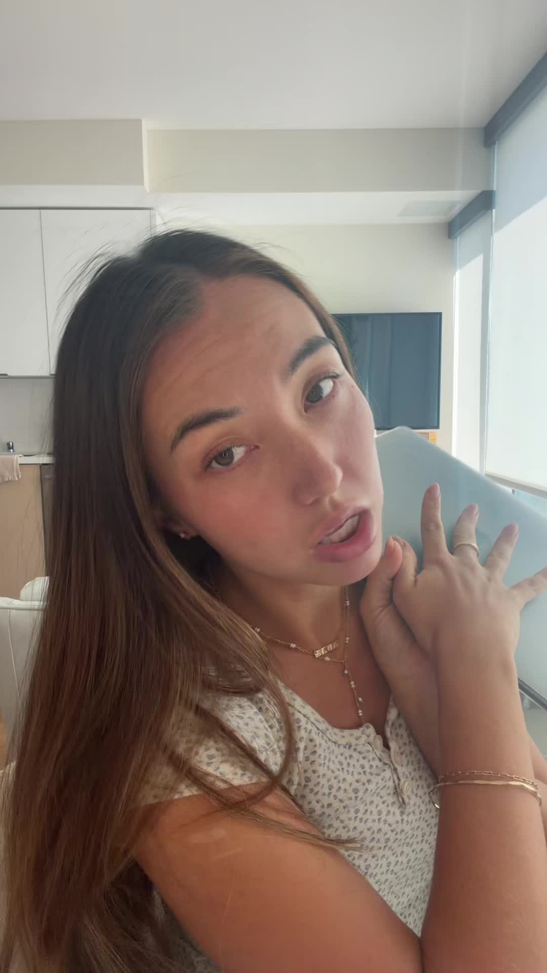 @macayla