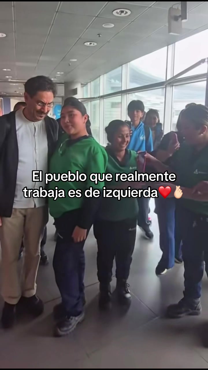@EL IZQUIERDISTA