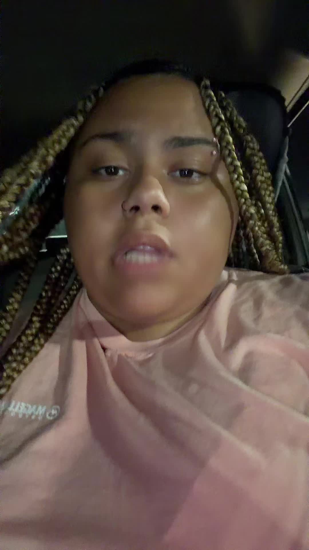 @mariah🎀.