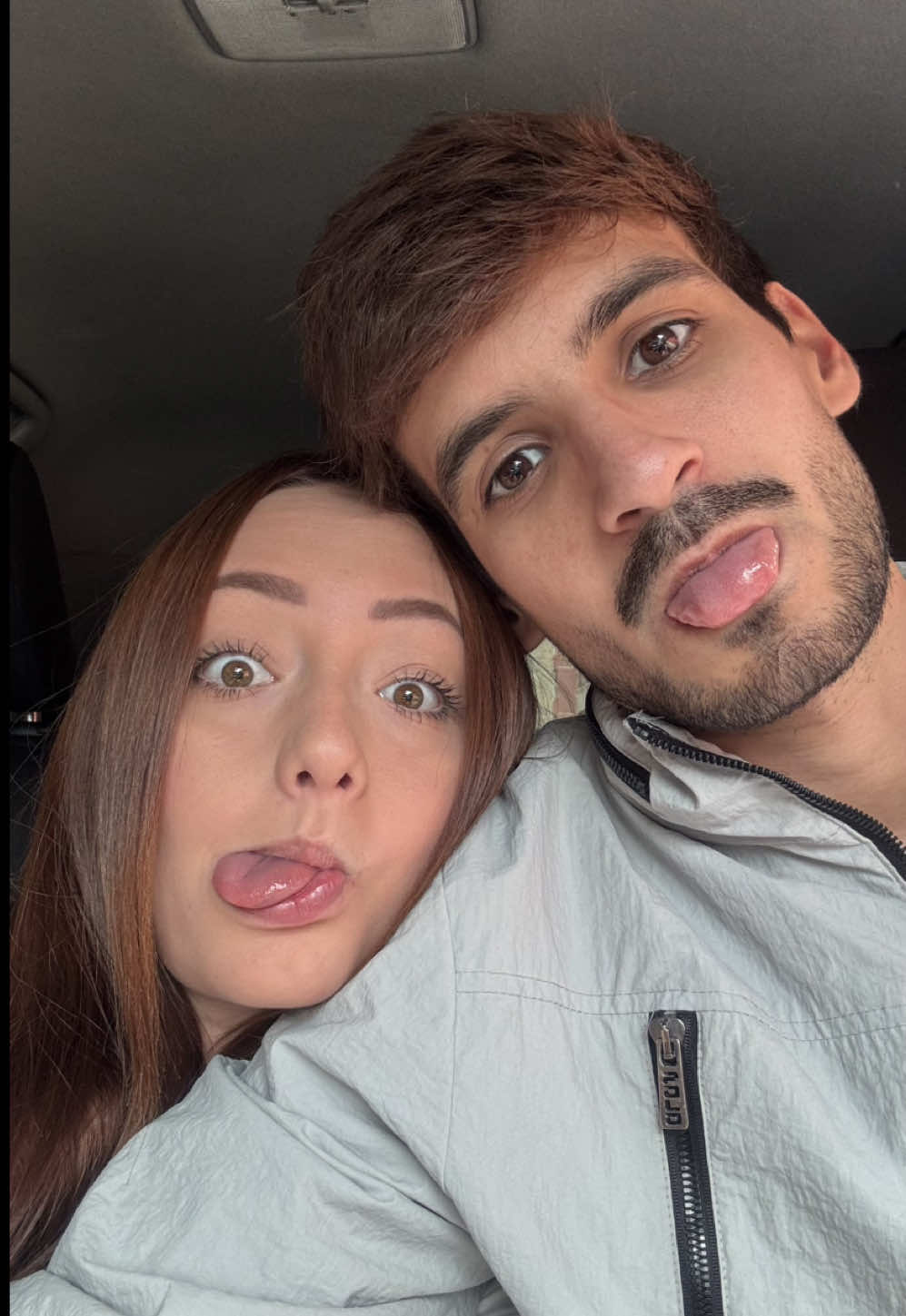 @Chiqui_22_
