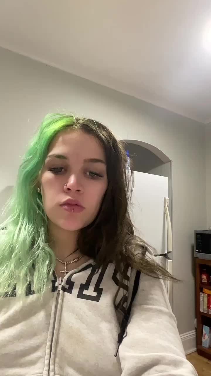 @victoriahyde_23