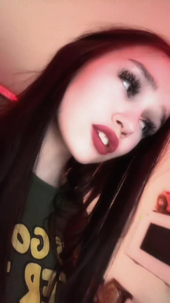 @ника милова