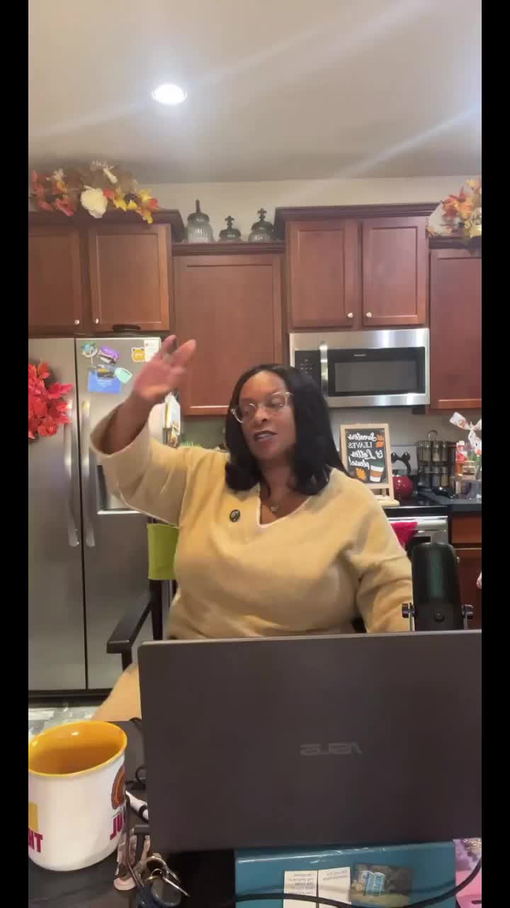 @PauletteOnTheMic