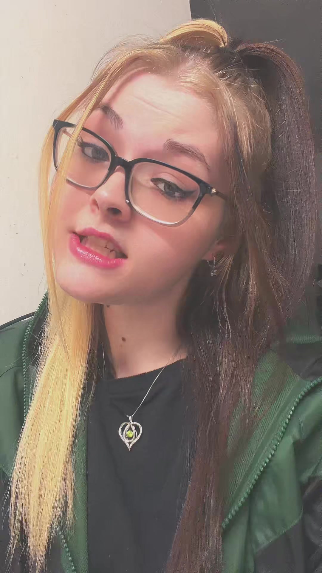 @that_whitegirrl