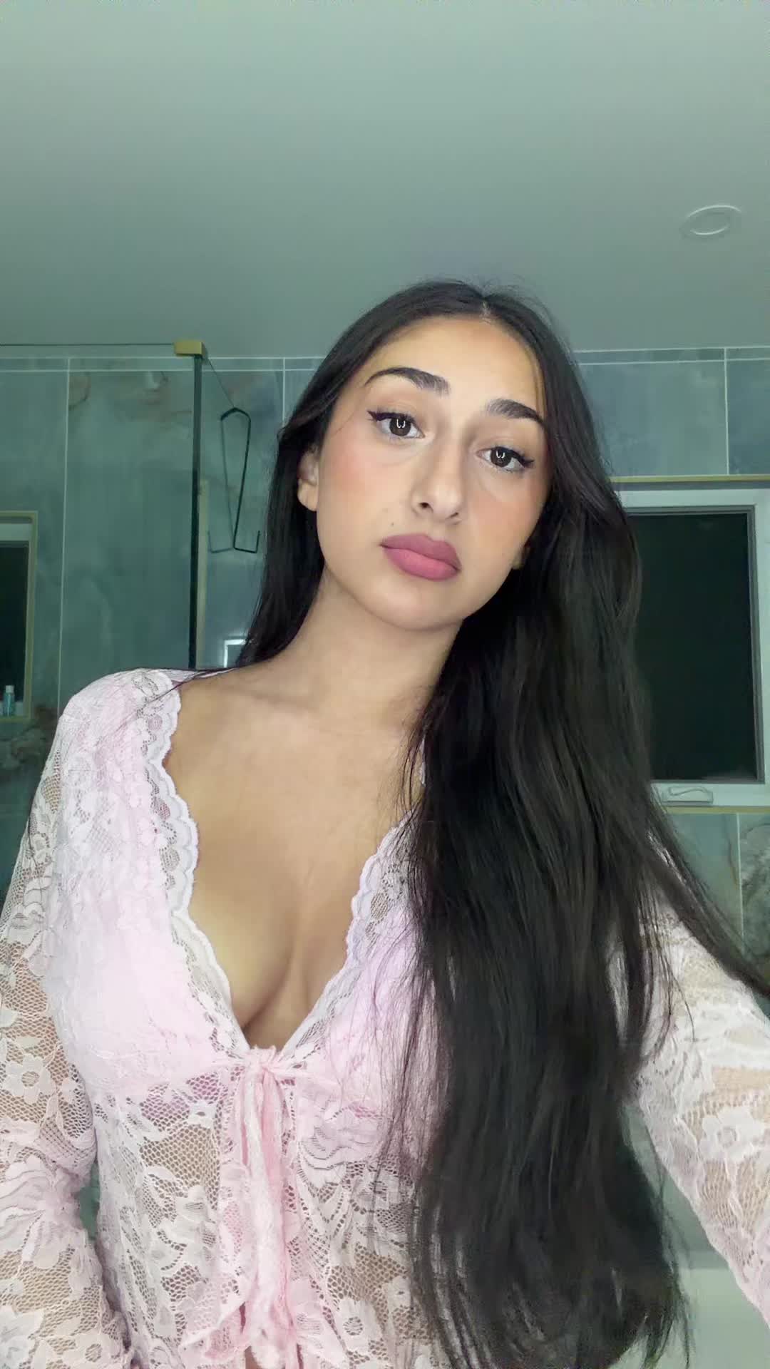@sarah