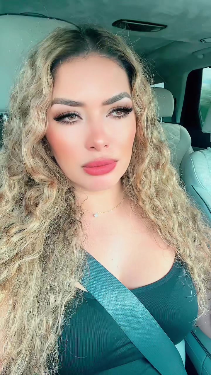 @✨ Y A Y I ✨