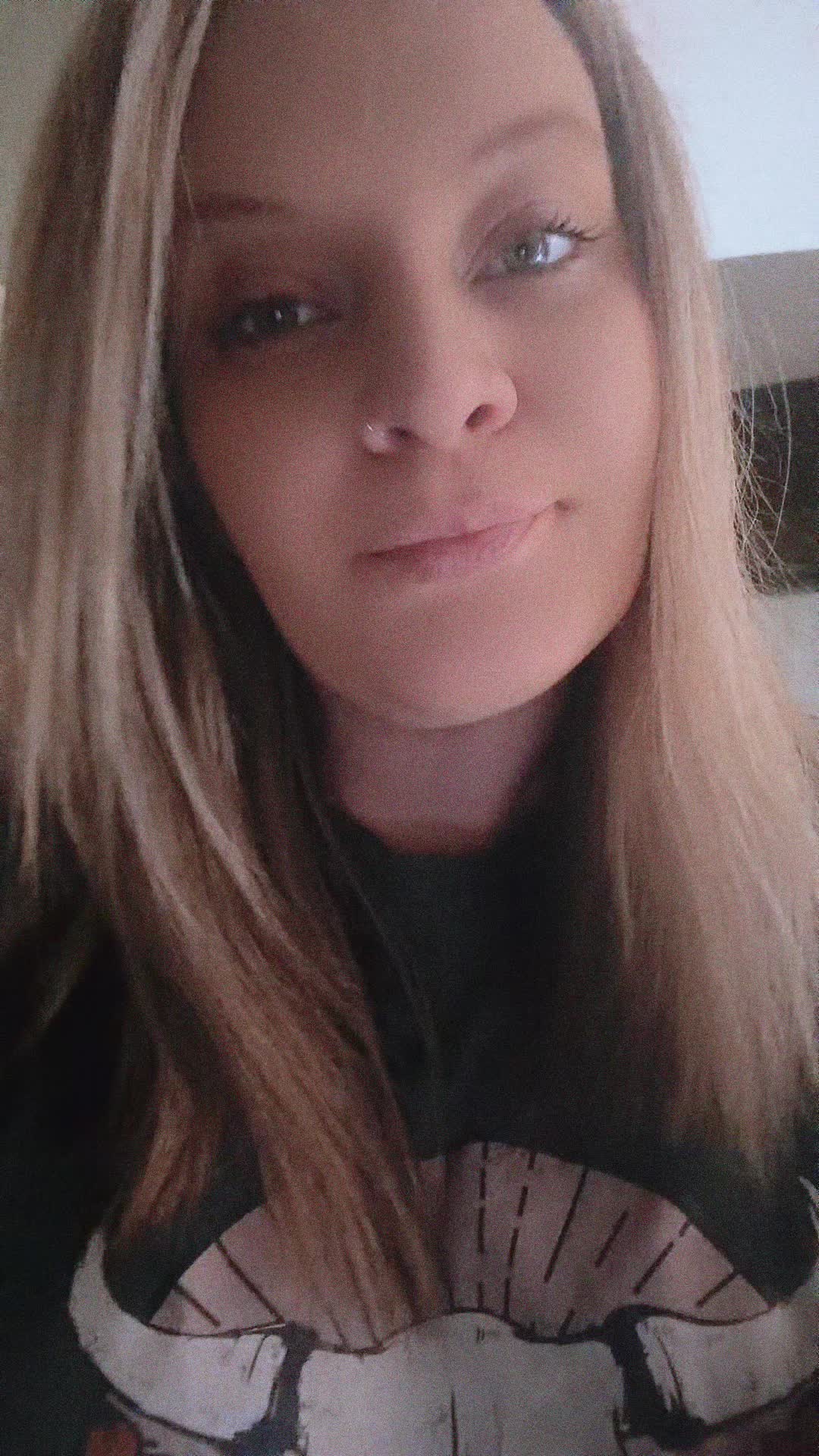 @Hotttt_Milffff 😏😍🖤💦