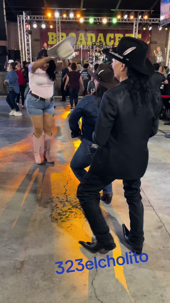 @323elcholito