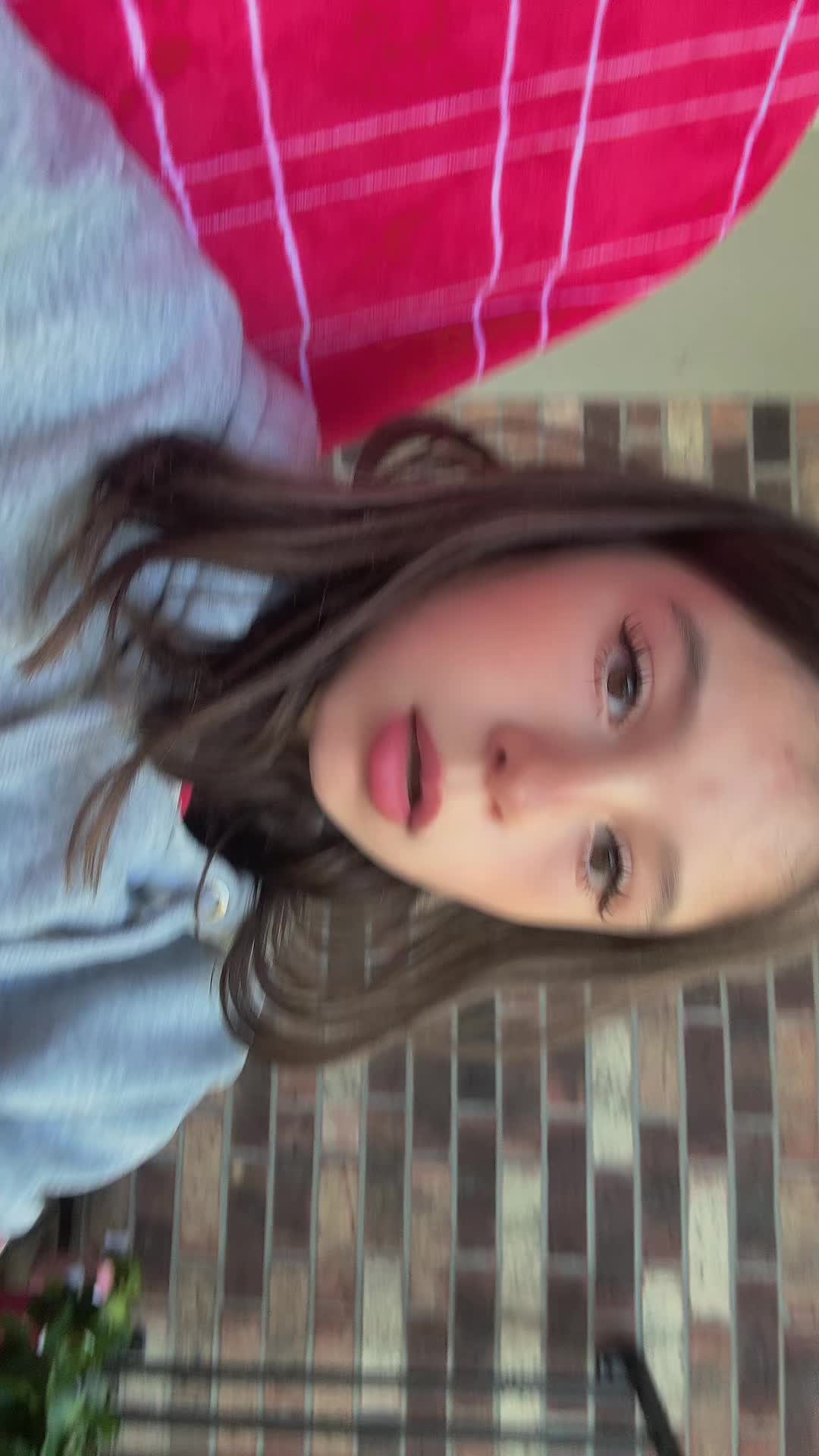 @Valeriiaaa