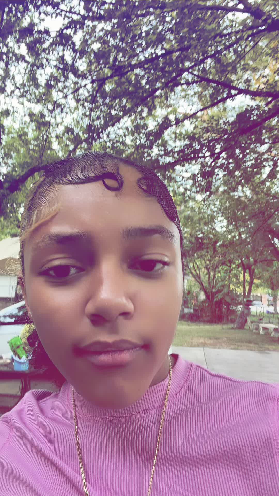 @𝐋𝐢𝐠𝐡𝐭𝐬𝐤𝐢𝐧𝐐𝐮𝐞𝐞𝐧😍