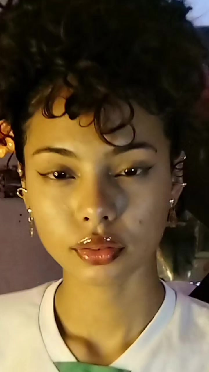 @Lulu