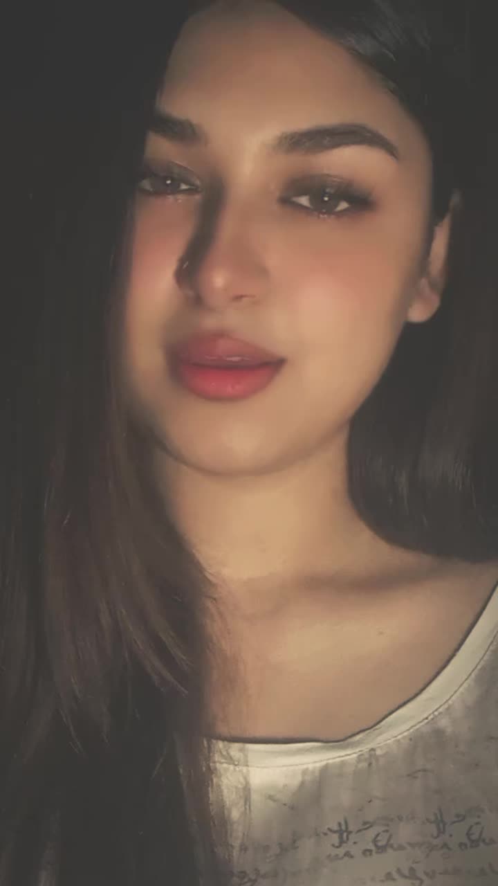 @🦋✨