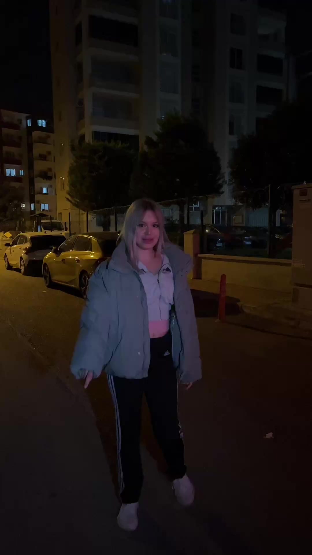 @Eceeresmi