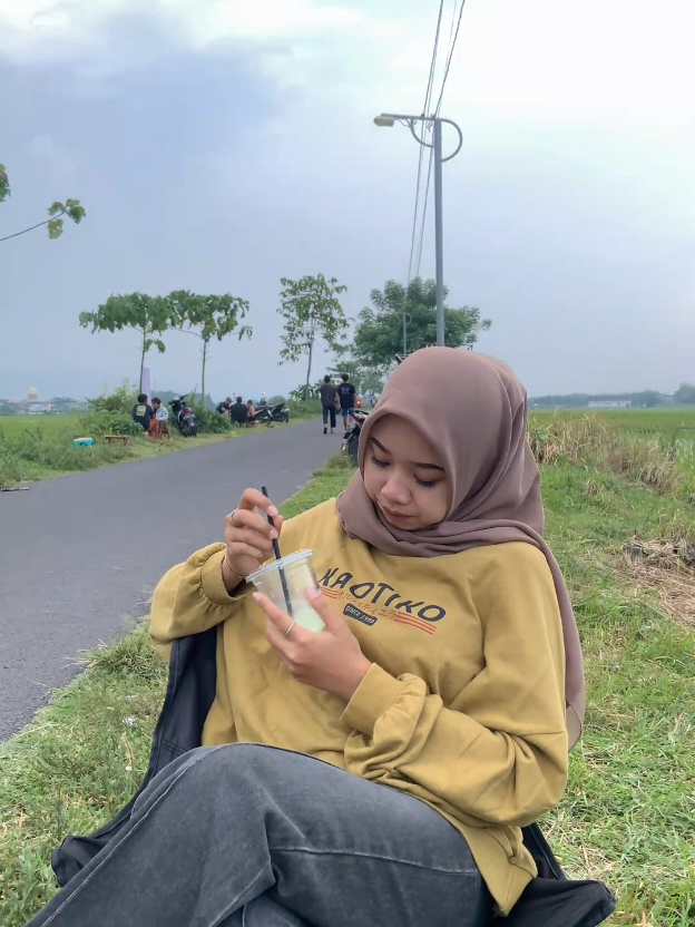 @Nabila