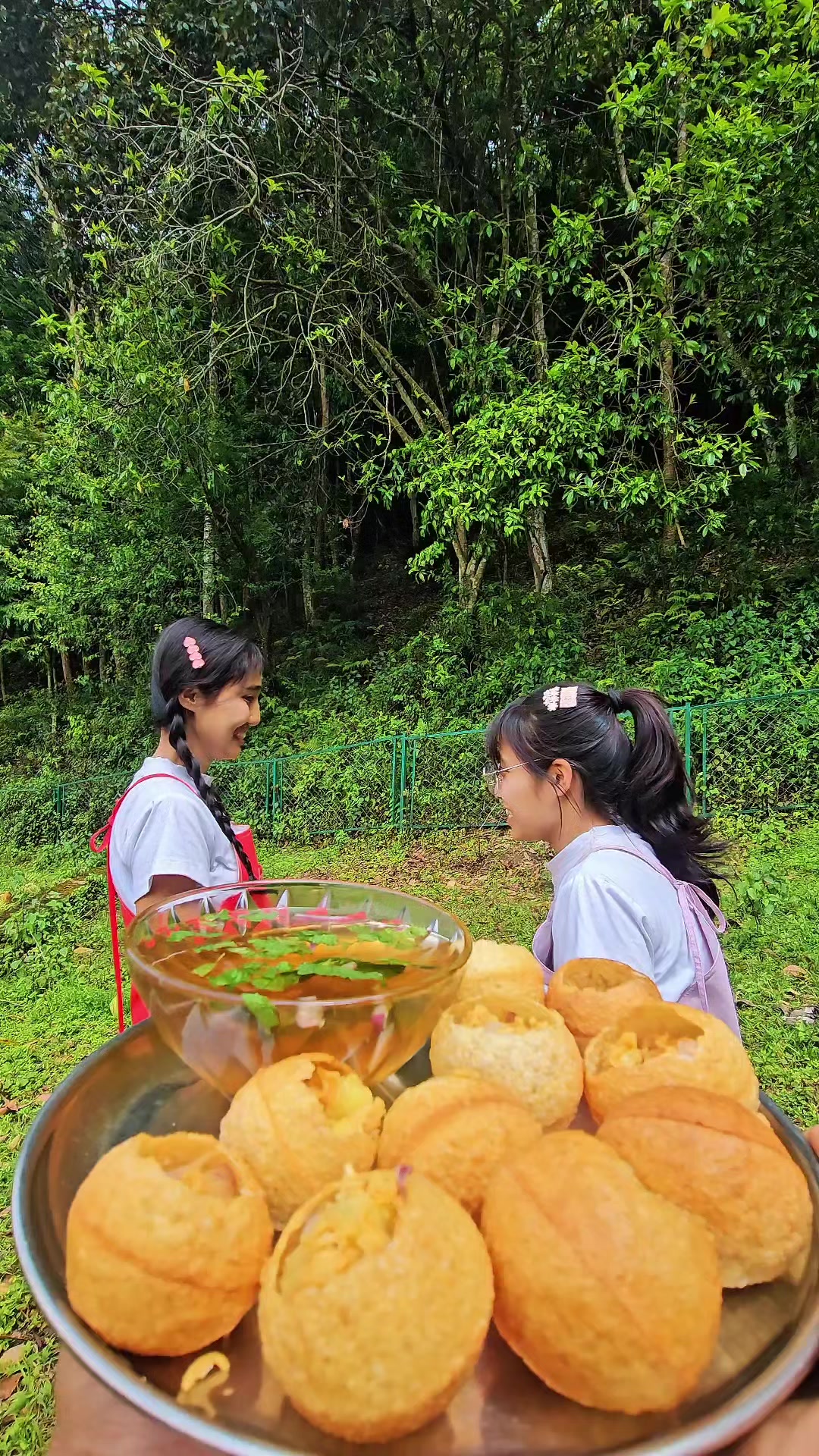 @SimSanSan Trio