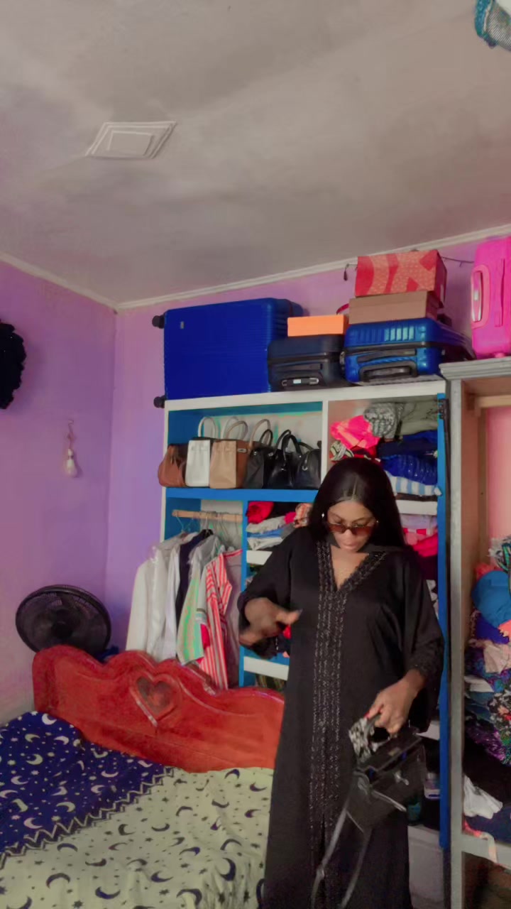 @Ruth okemi la star💋💝❤️