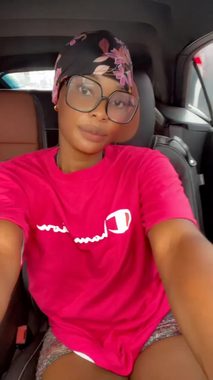 @Titi♾️