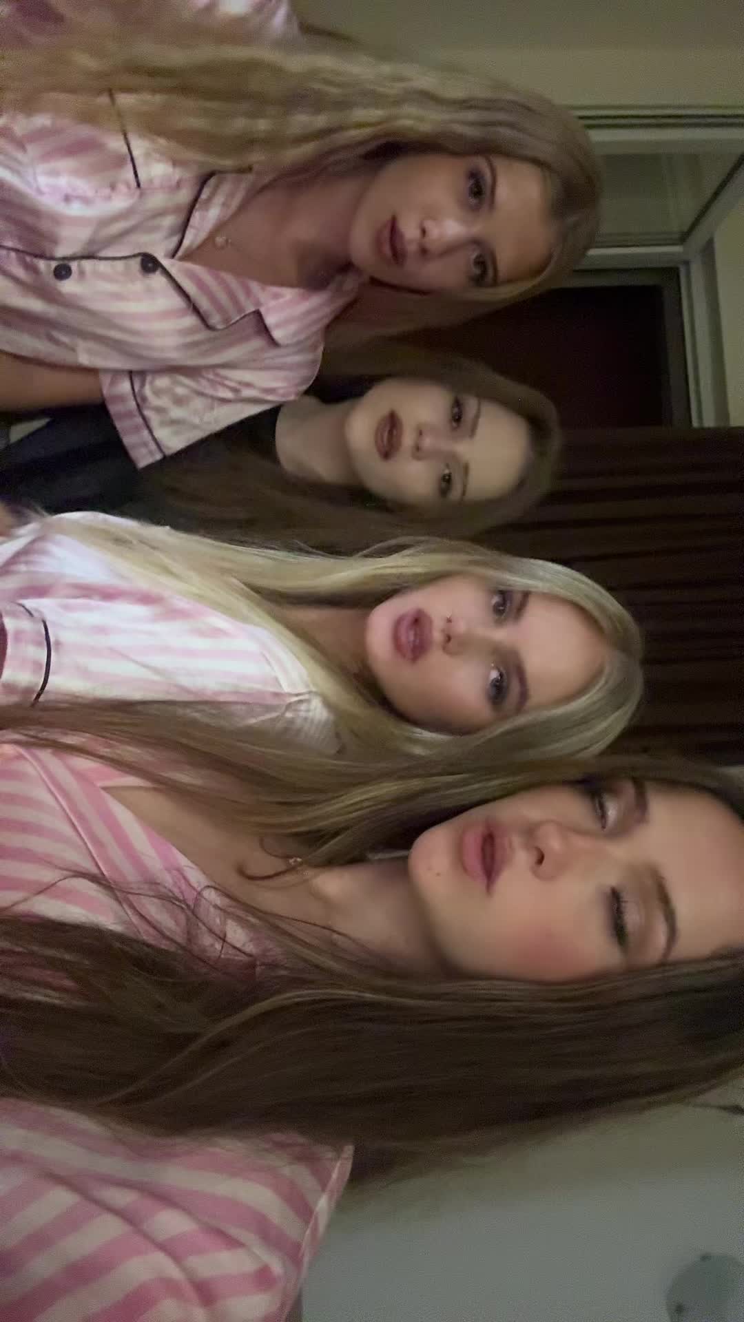 @๐๐๐๐๐๐๐๐๐
๐๐