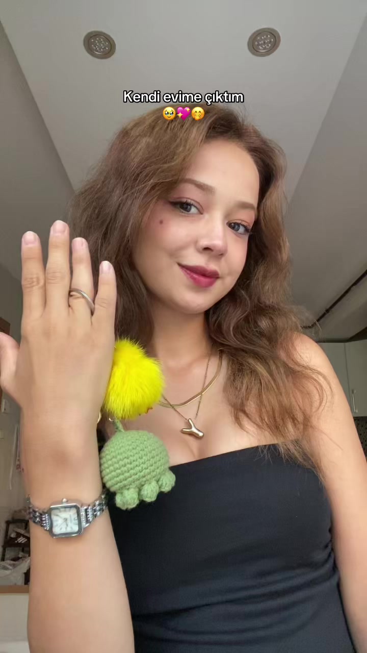 @Yarenimo