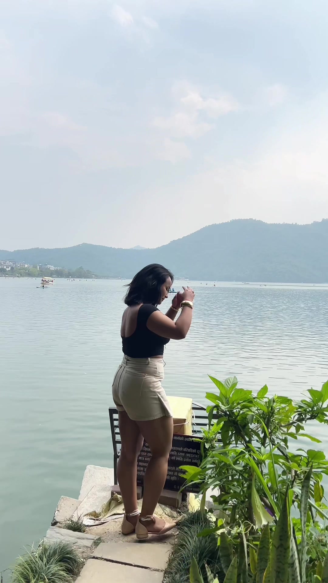 @Sani🦋