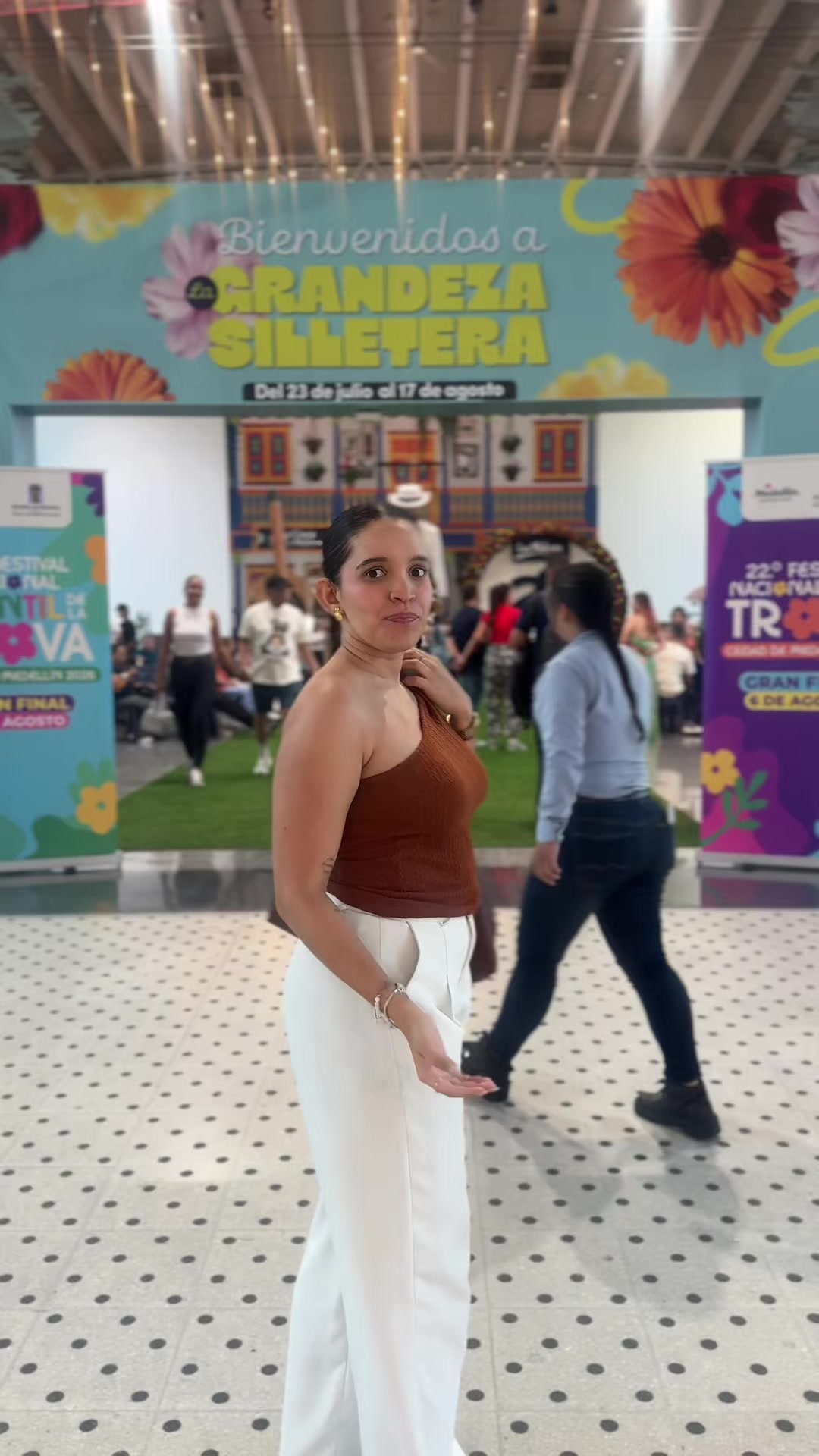 @Angélica Cifuentes ✨