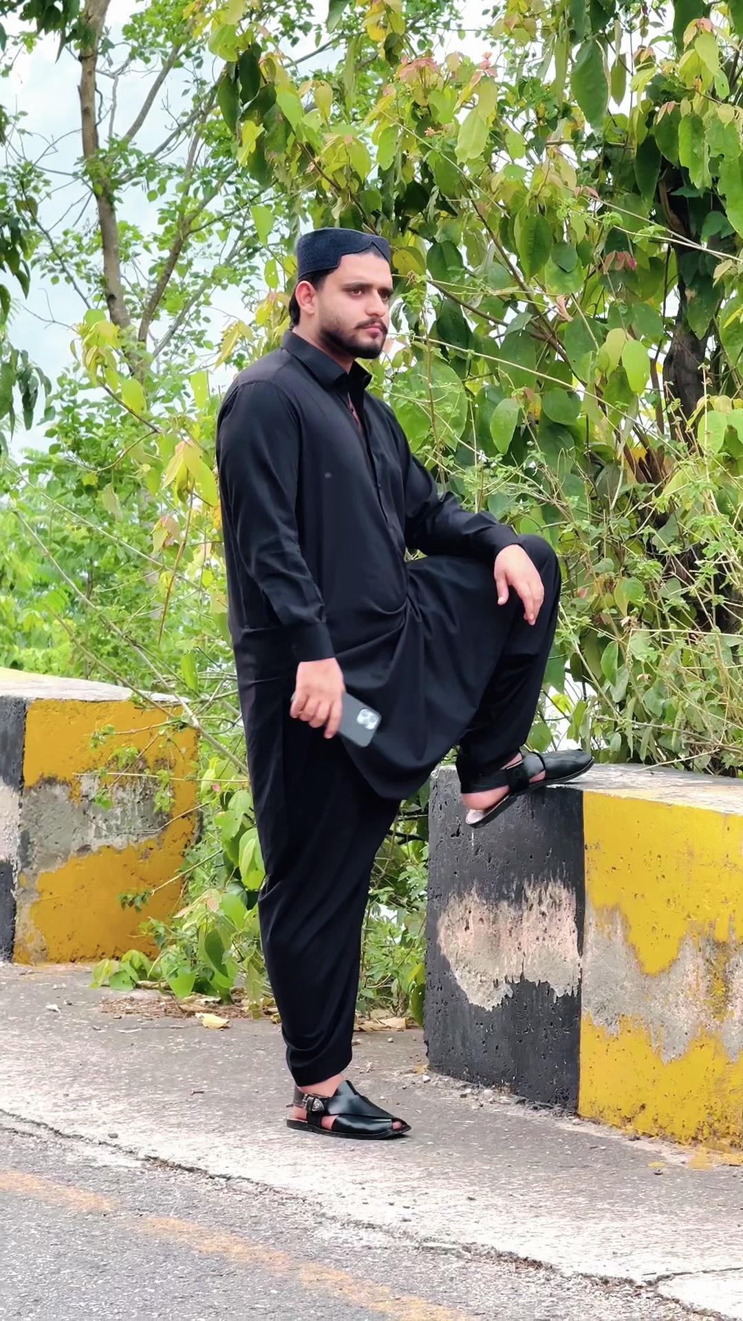 @راجہ انوار الحق کیانی🚩☠️
