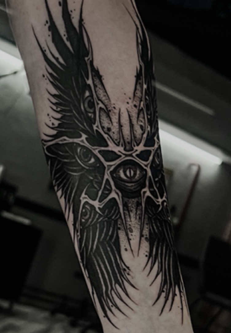 @goddamn.tattoo