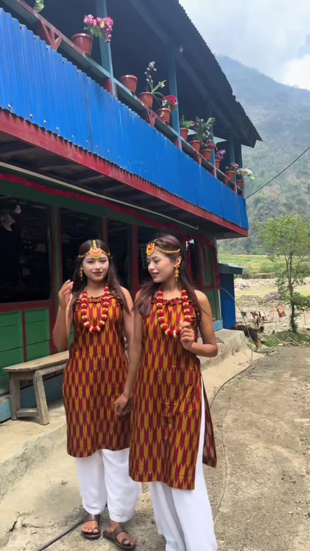 @GJ-Twins👯&zwj;♀️