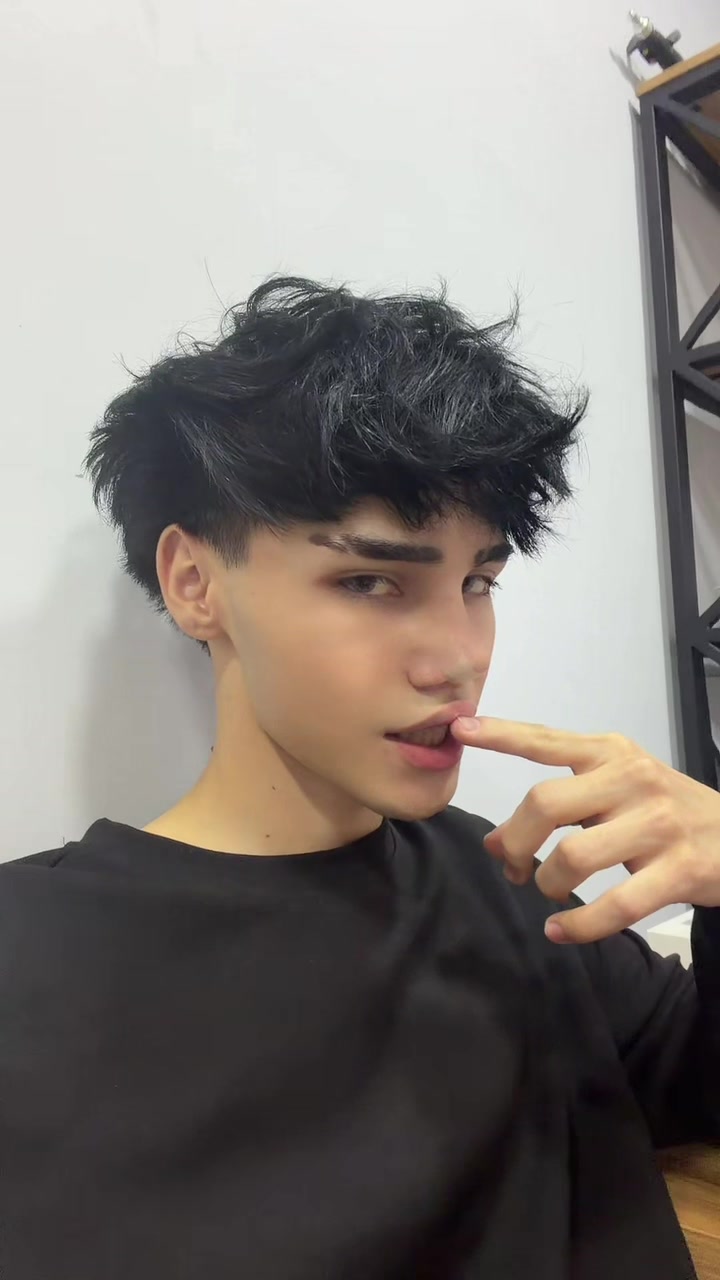 @calievico