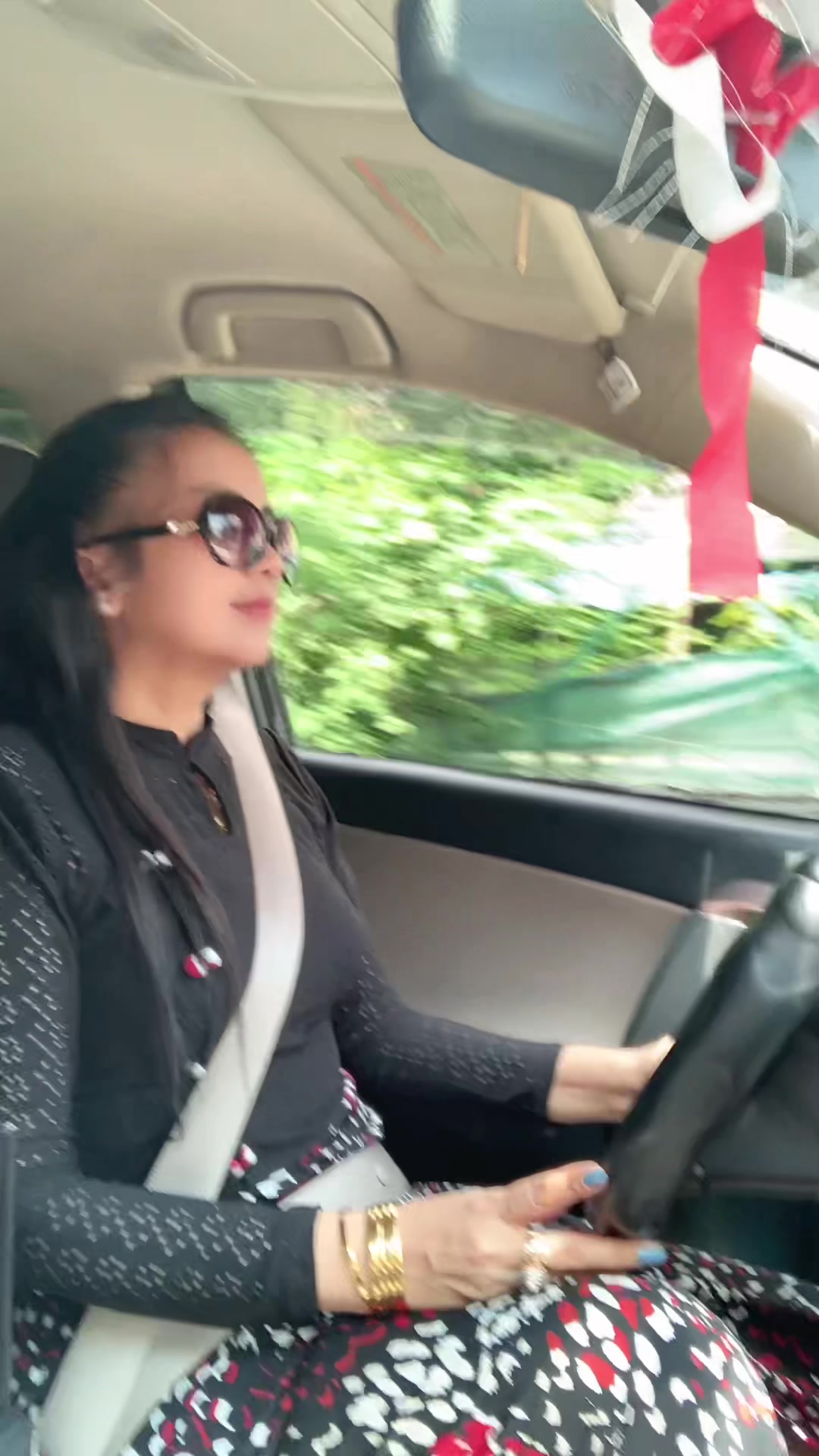 @may 3 M မေ 🚙