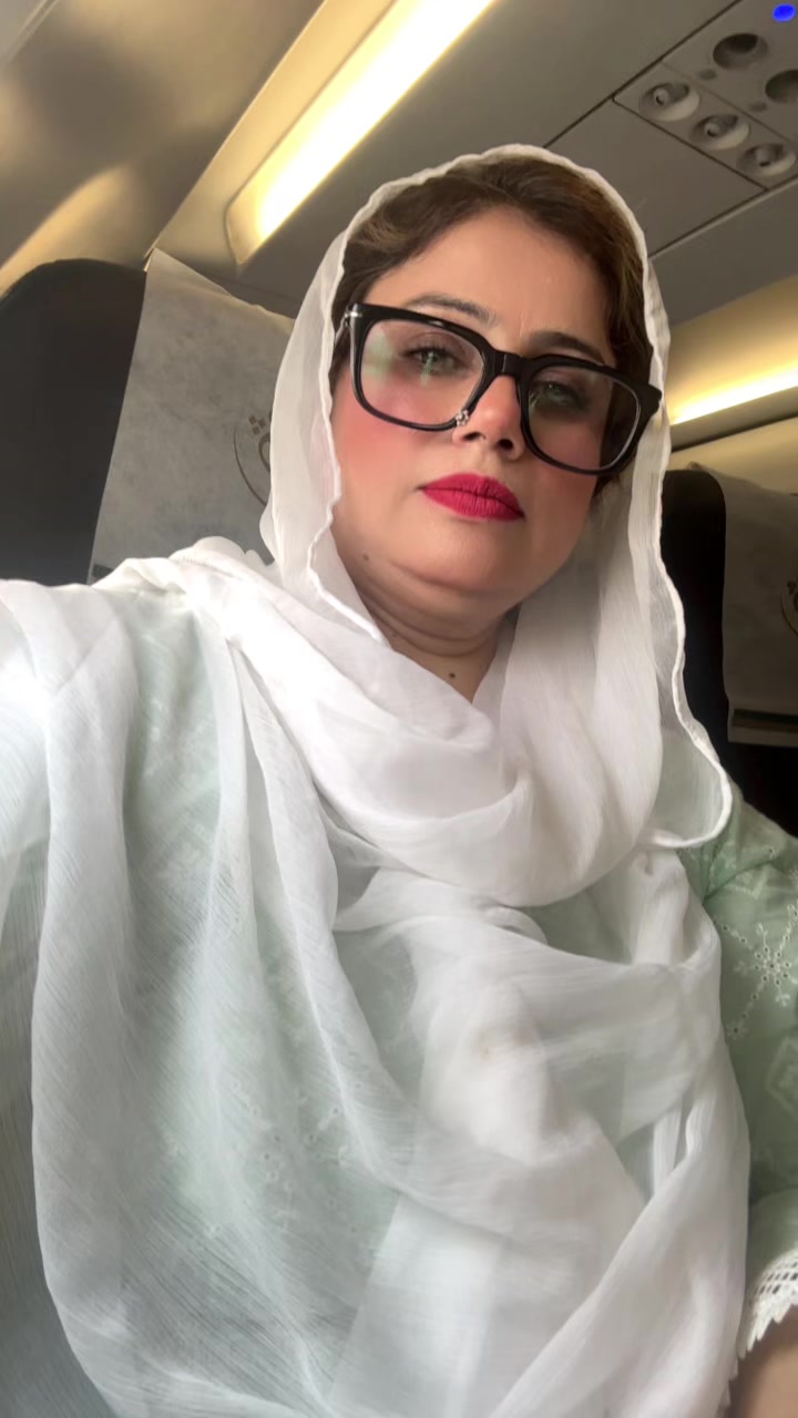 @Munazza rizvi Official