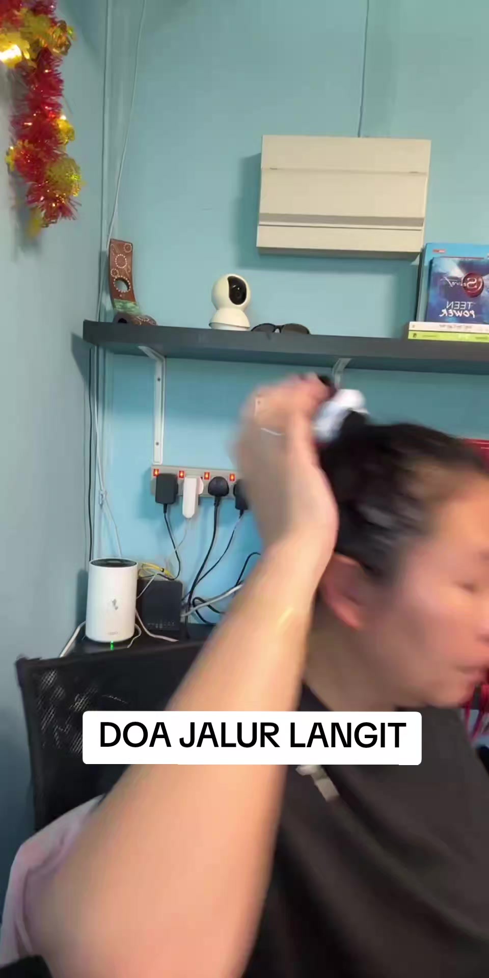 @Miss Yuni