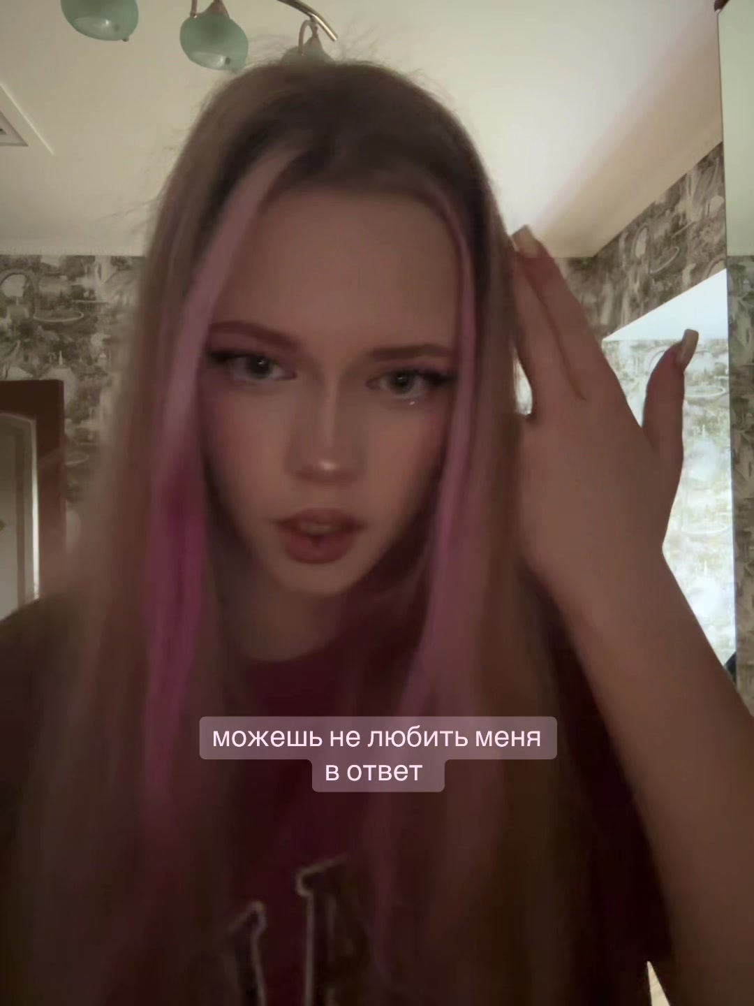 @★★★