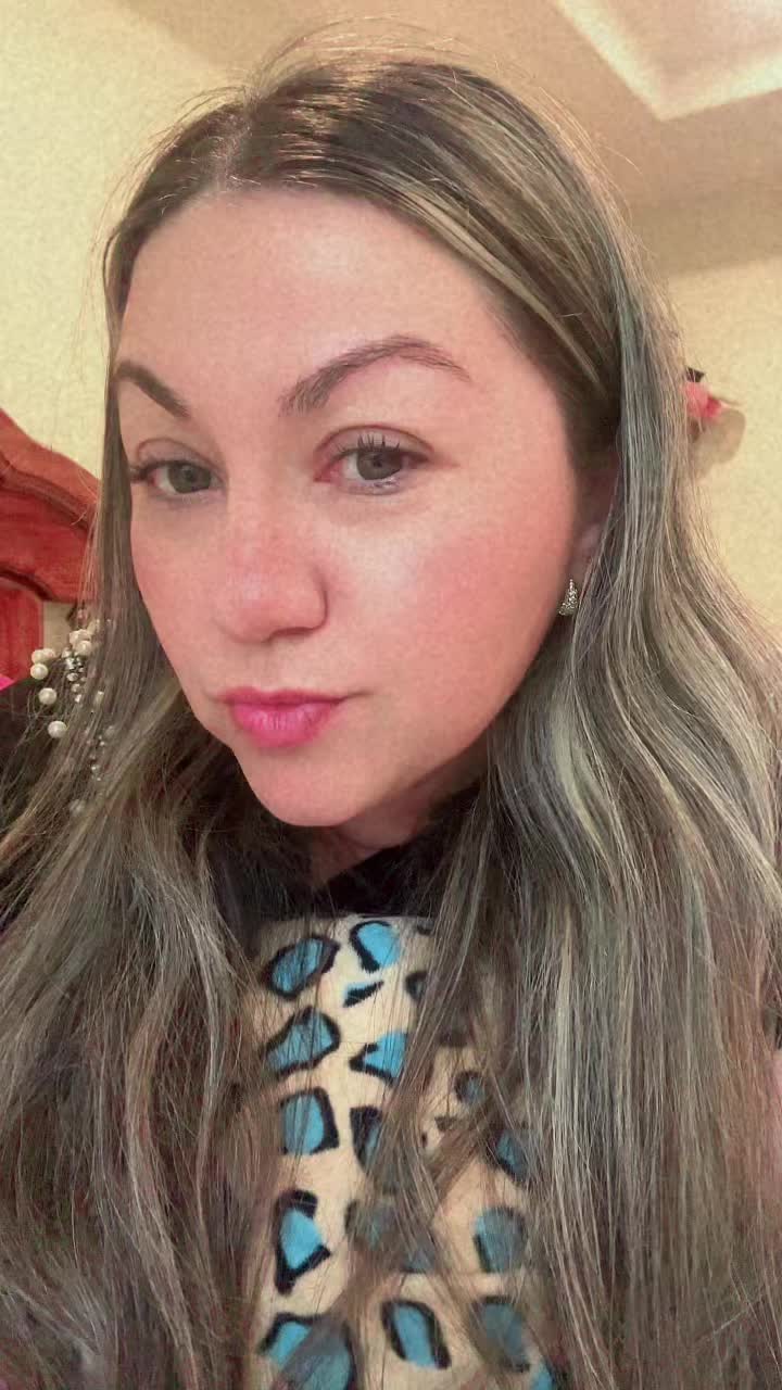 @Angelica González
