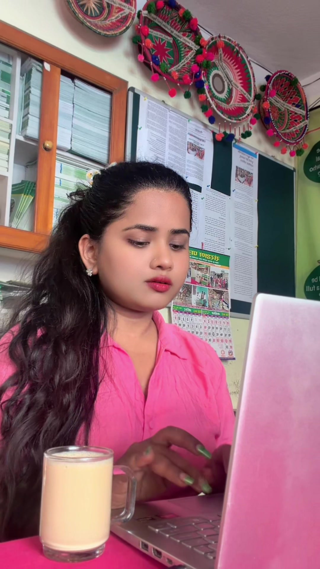@Miss Paswan
