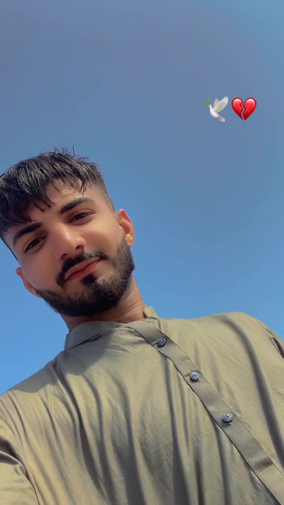 @M ی E R ツ صا حب🔥