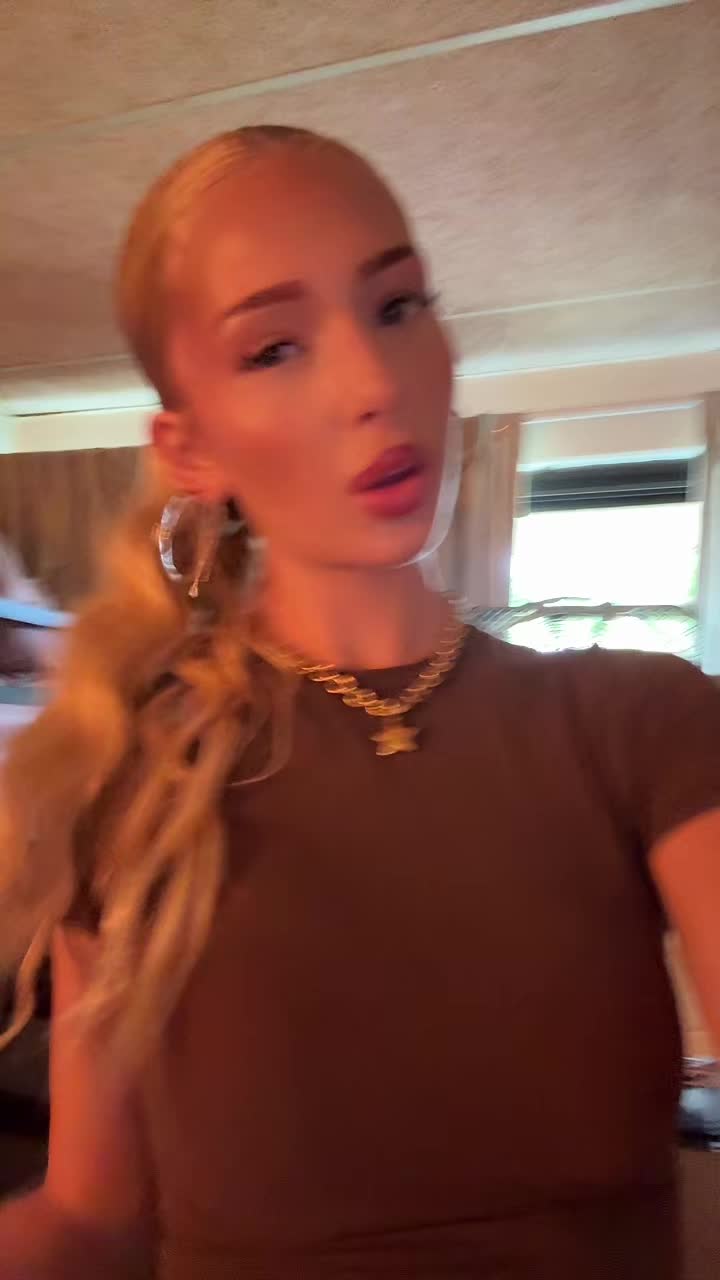 @zo&euml;