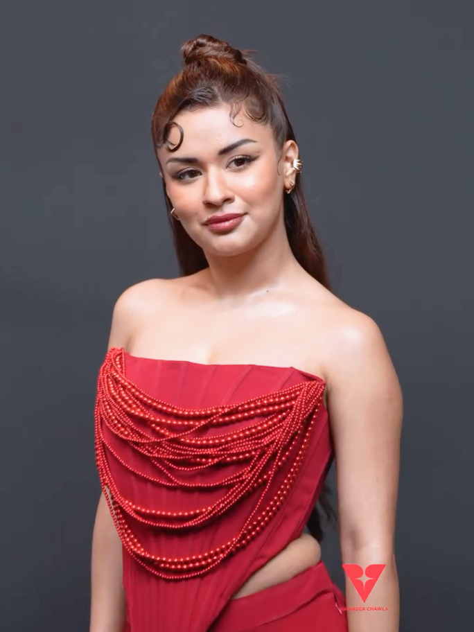 @Avneet Kaur 🔵