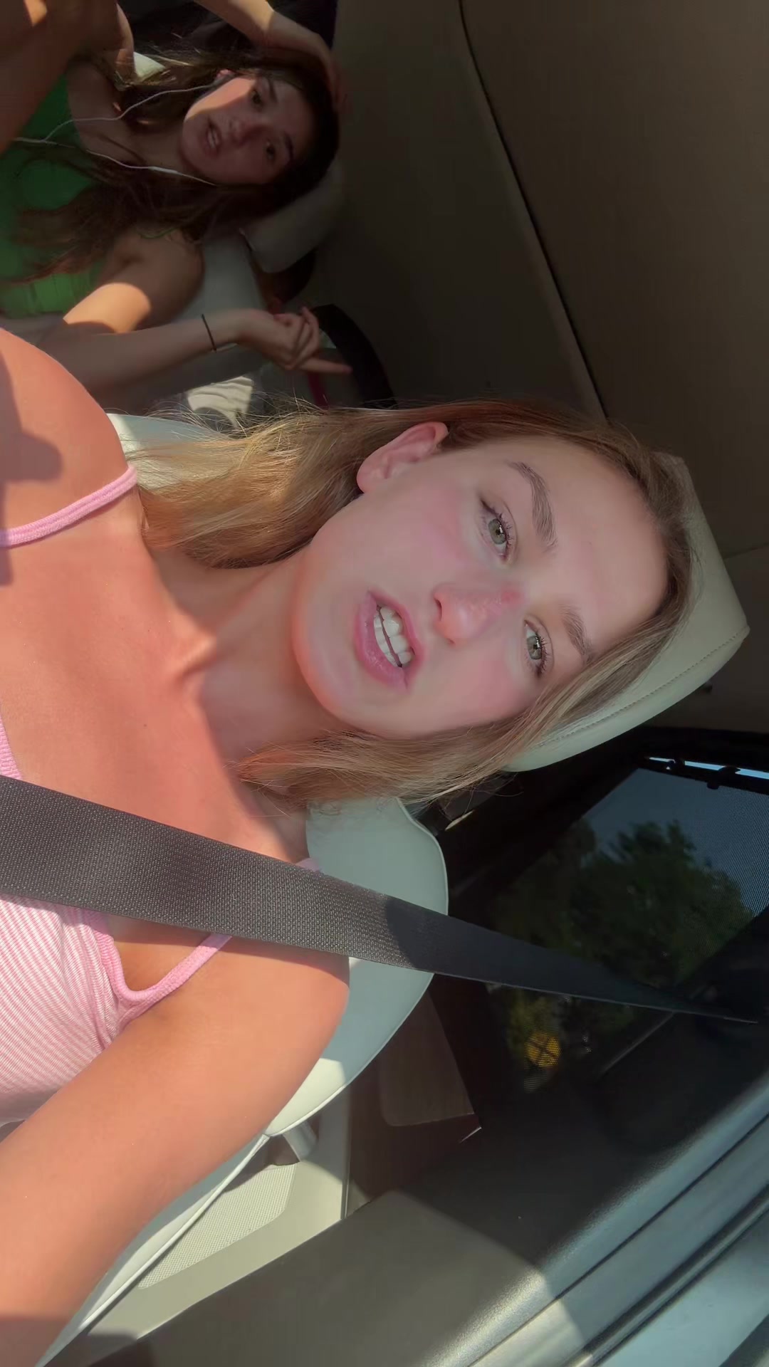 @Leah Roxy