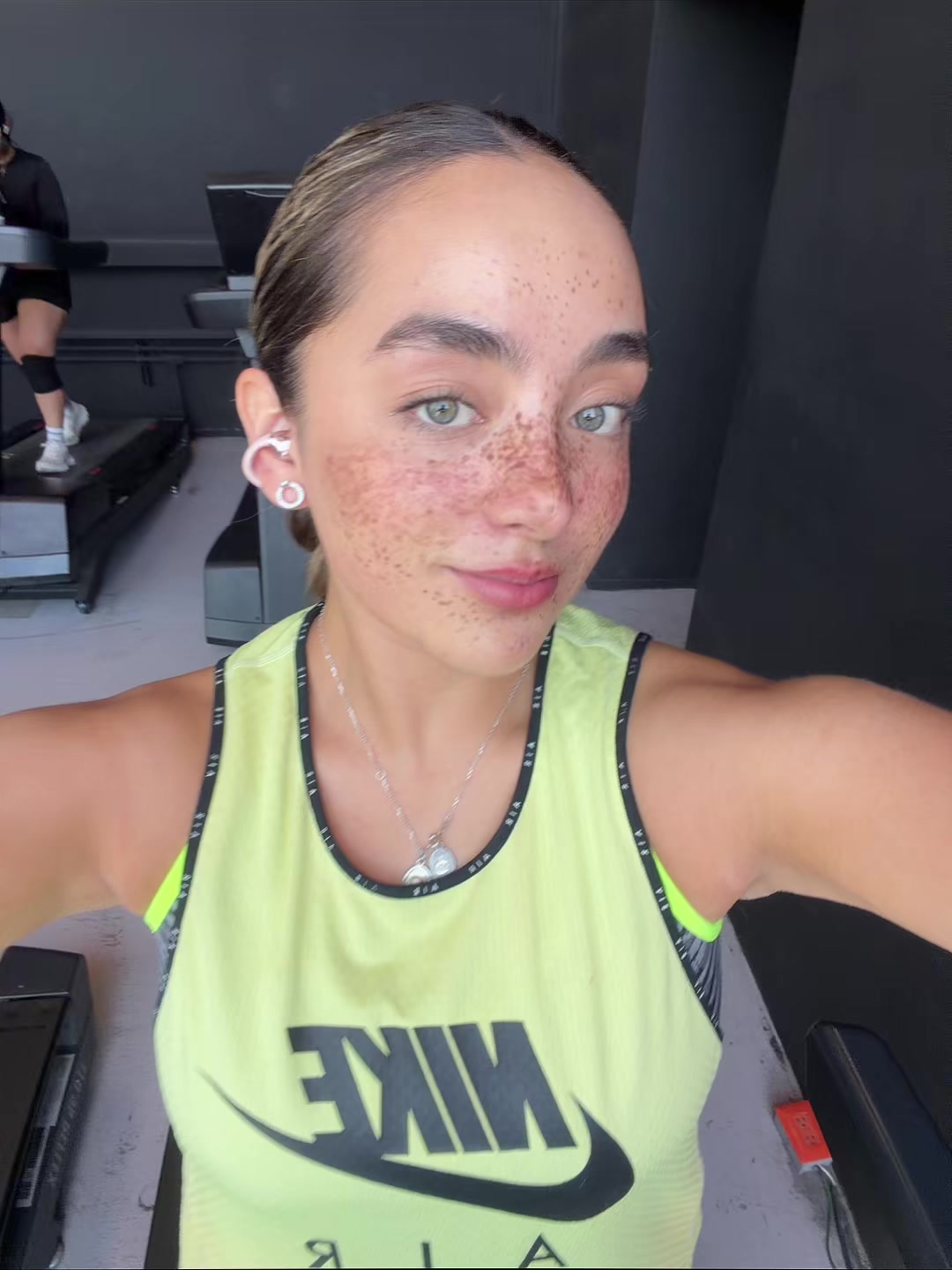 @camichurra