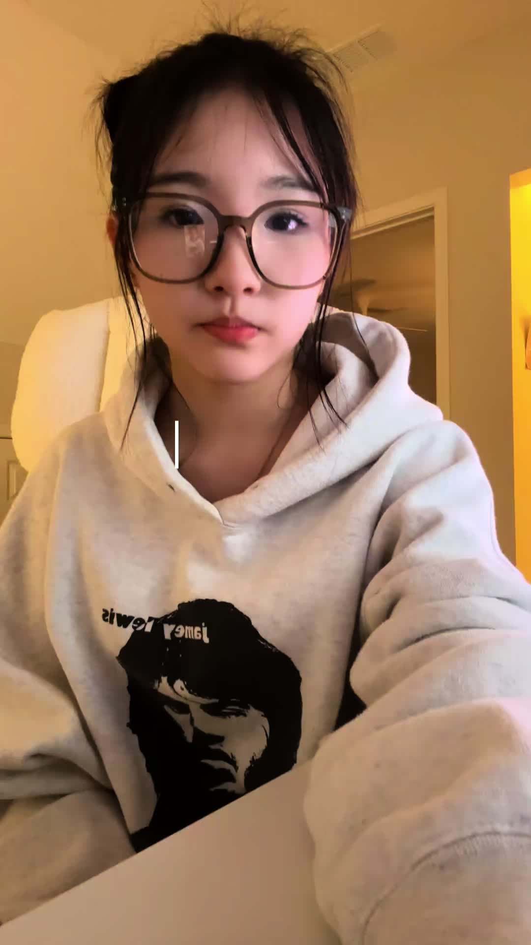@ꫂ᭪݁crumb