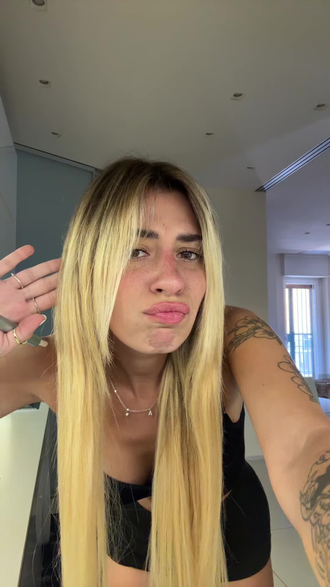 @alessandra