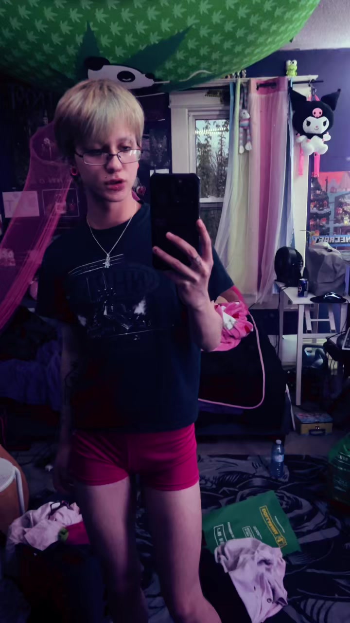 @lexluvsick