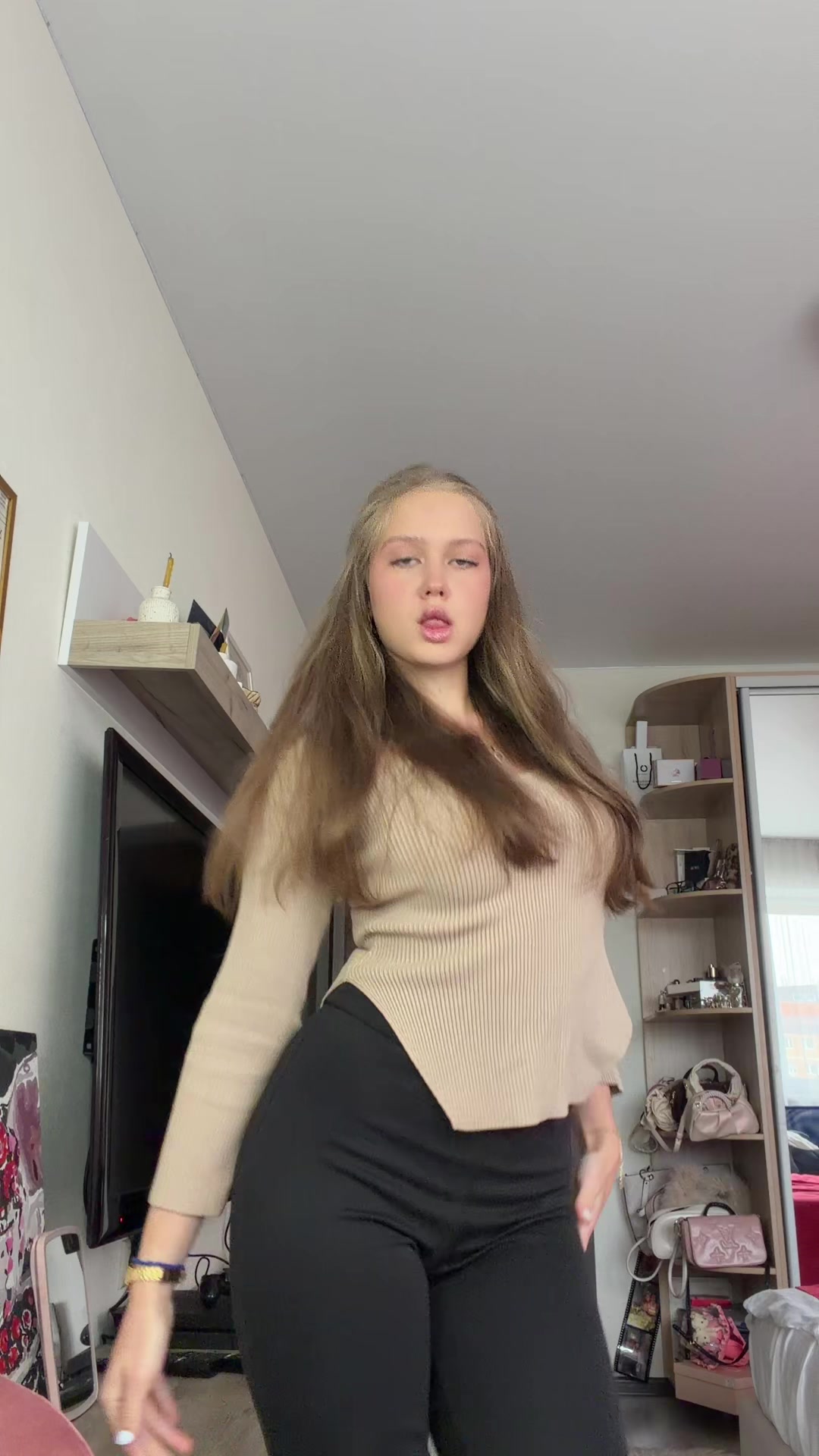 @arina
