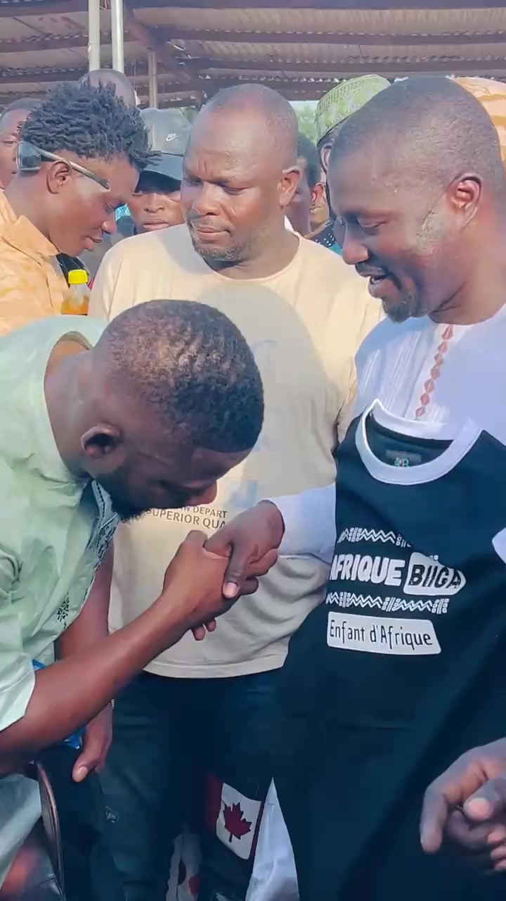 @AFRIQUE BIIGA