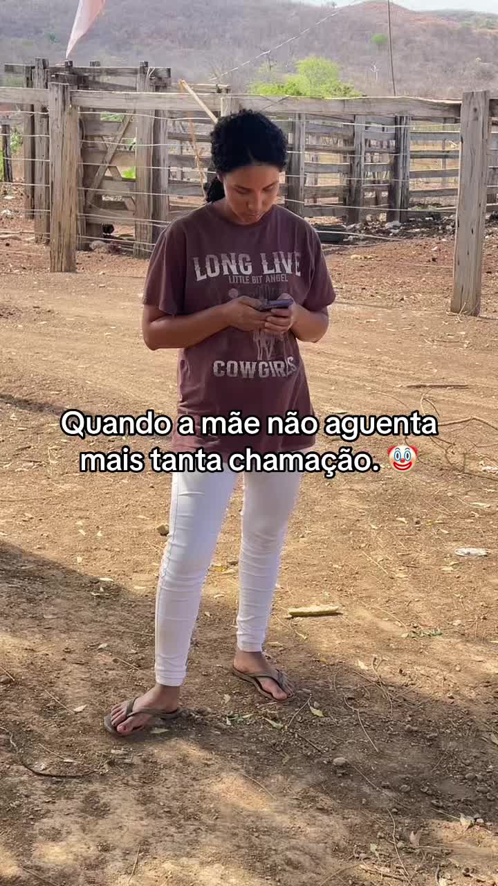 @monicadejatoba