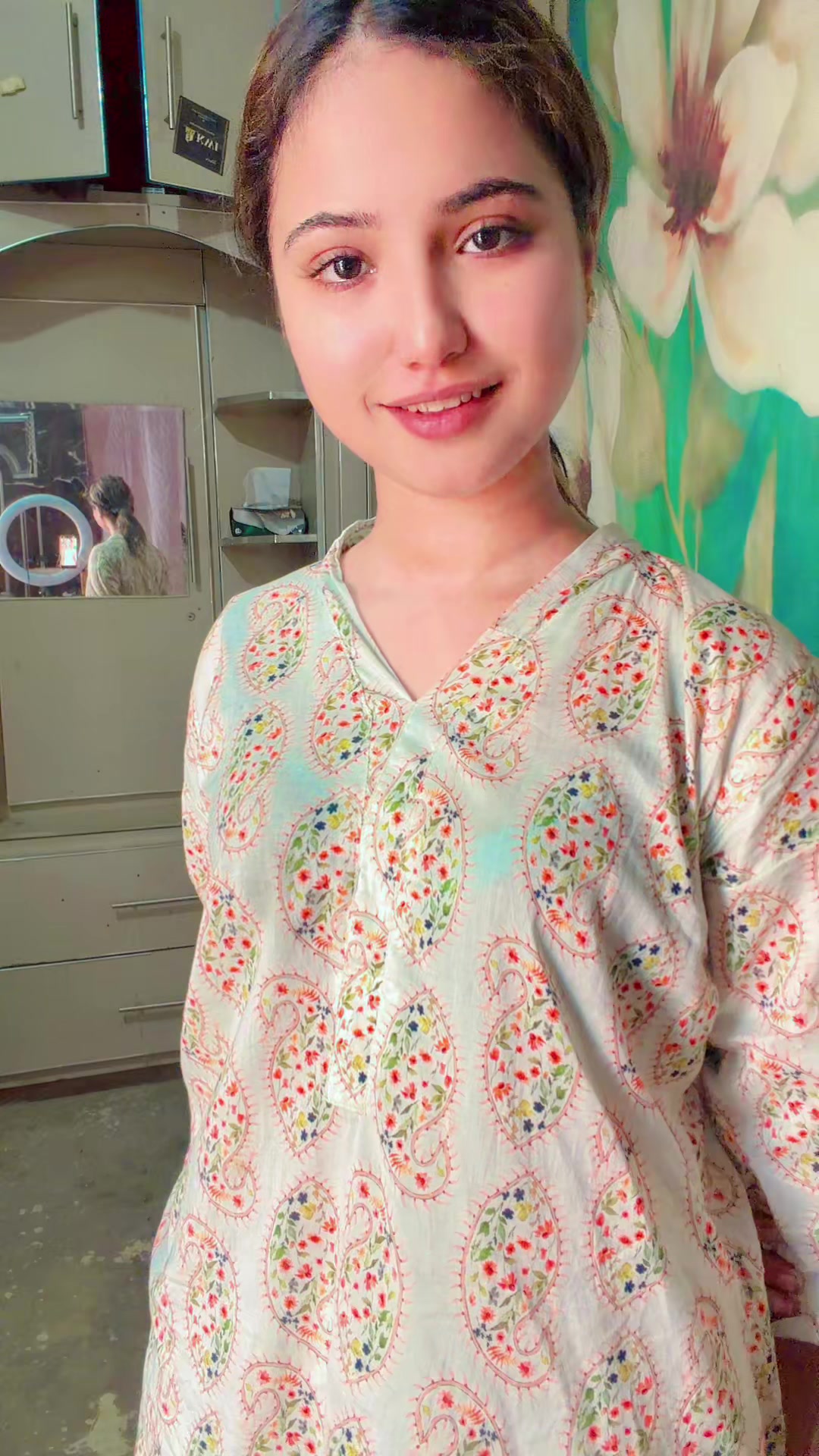 @🦋MeHaK offiCial 🦋