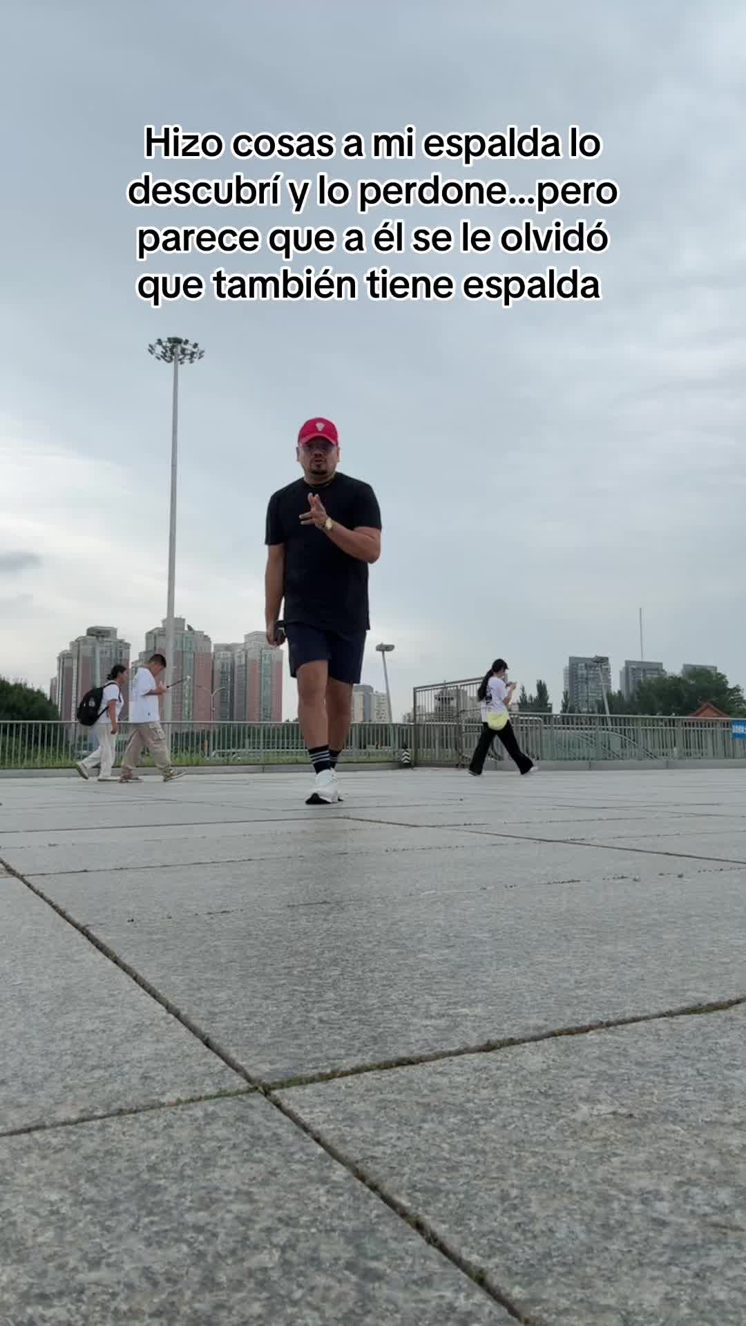 @Victor Portocarrero