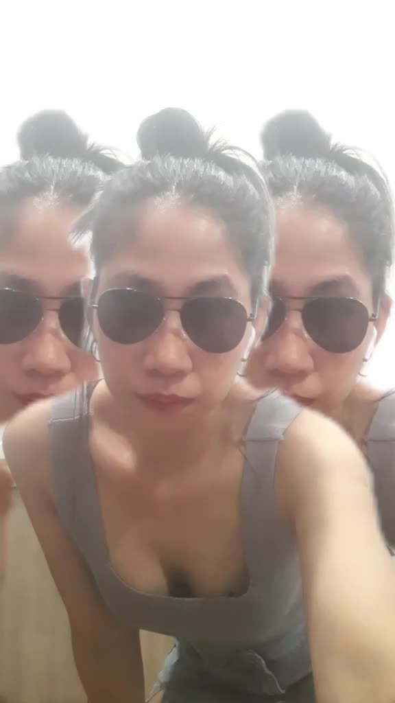 @@the queen girl of singapore&hearts;️